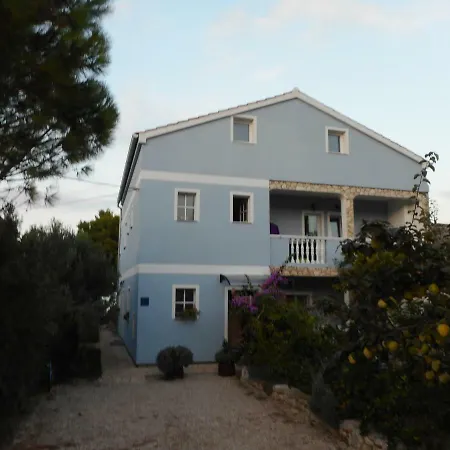 Apartamento Kristina *